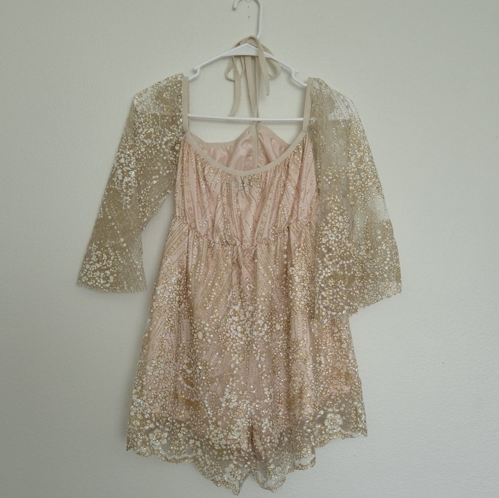Nasty Gal Pale Pink Sequin Off-Shoulder Romper with Sheer Bell Sleeves Size 4 - Picture 3 of 6
